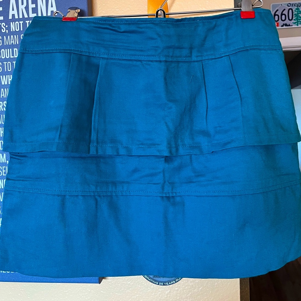 3/$25•Teal Miniskirt Poplin-style, full length zipper